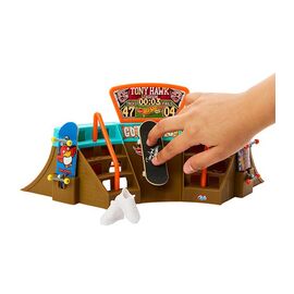 Hot Wheels - Skate Stadium Skatepark (HPG34) / Toys |  Techbox
